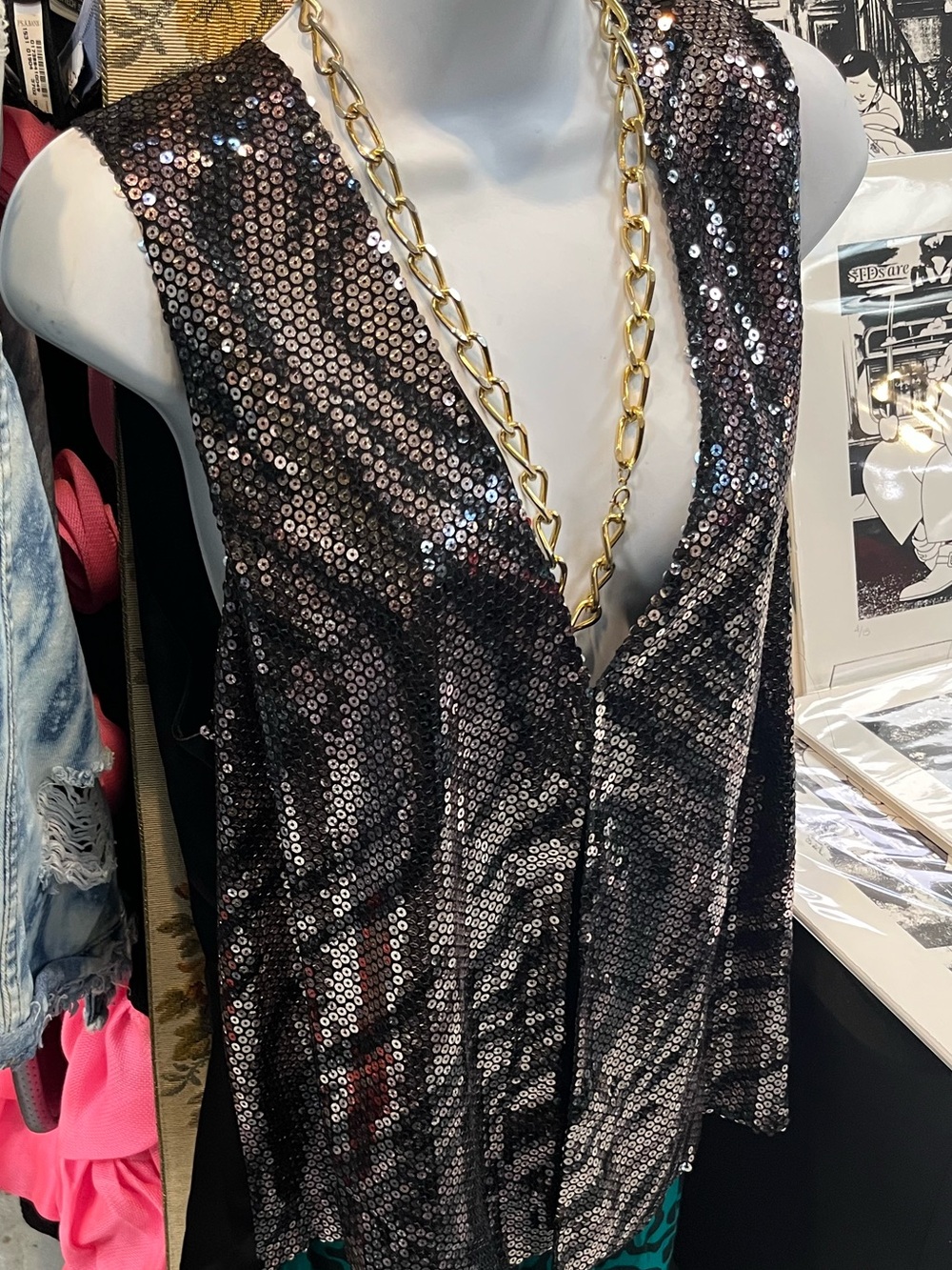 CHICO VEST BRAND NEW SIZE 2